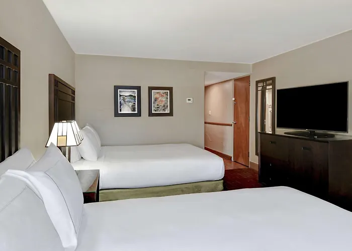 Hotel Doubletree By Hilton Phoenix- 4*