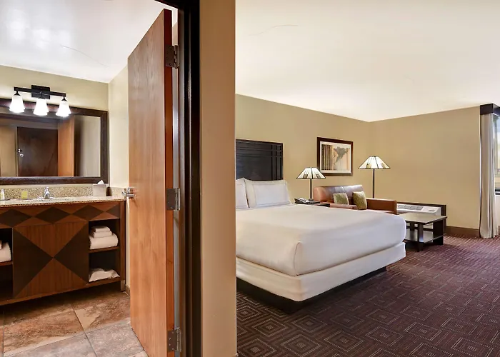 Hotel Doubletree By Hilton Phoenix- 4*