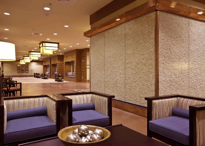 Doubletree By Hilton Phoenix- Tempe