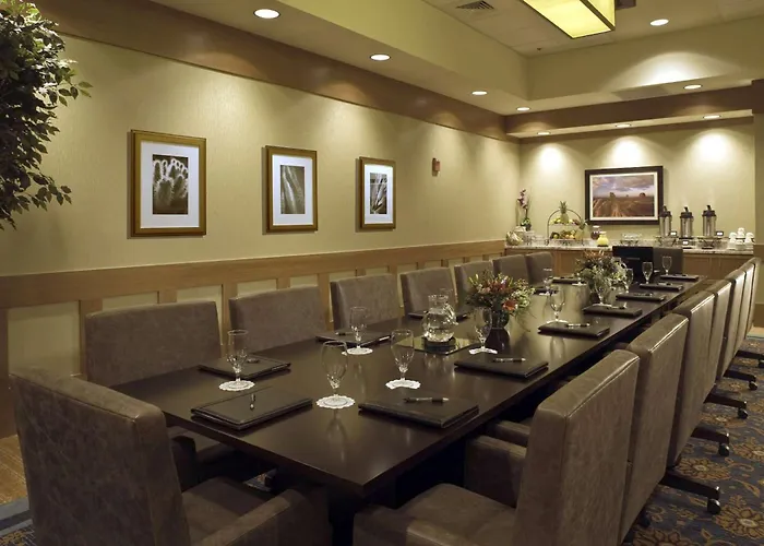 Doubletree By Hilton Phoenix- Hotel 4*