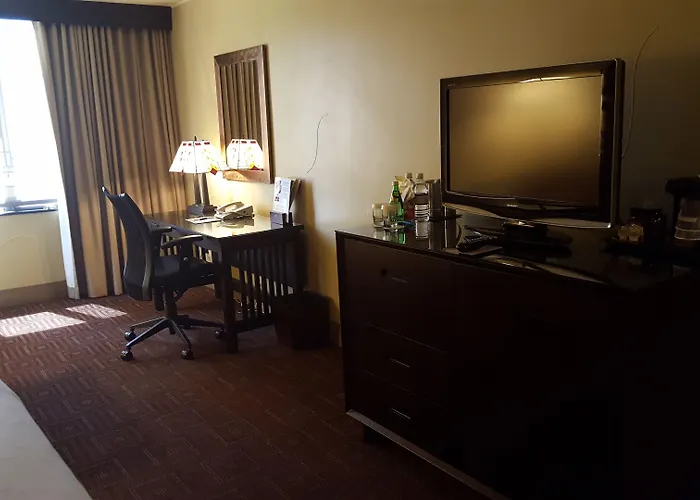 Hotel Doubletree By Hilton Phoenix- 4*