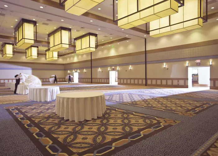 Hotel Doubletree By Hilton Phoenix- 4*