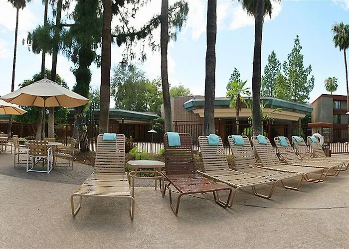 Doubletree By Hilton Phoenix- Hotel Tempe